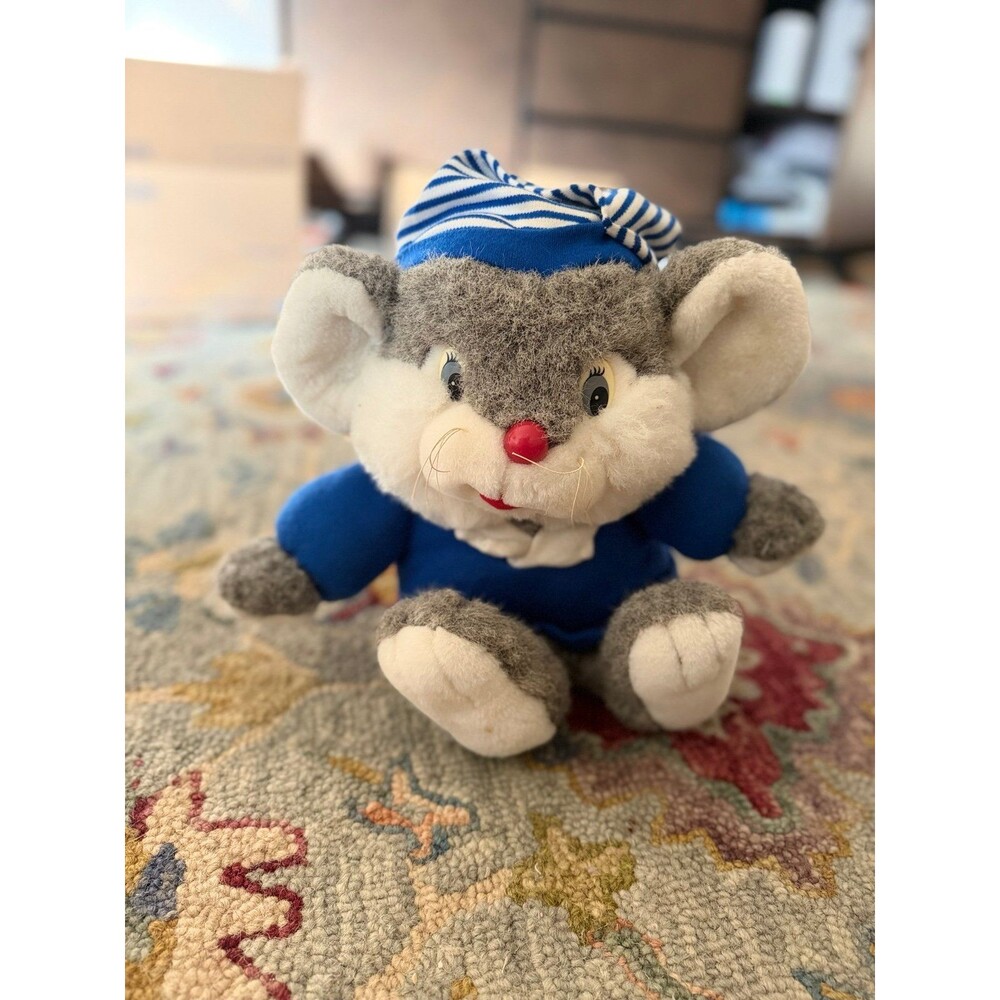 VintageTarget Dayton-Hudson Tweaks the Grey and White Mouse 1987 Squeaking Plush